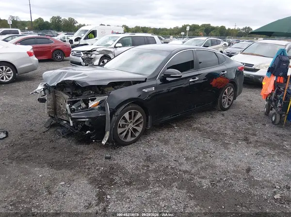 5XXGT4L35KG353919 — 2019 Kia Optima, фото 2 с аукциона IAAI, Передняя часть
