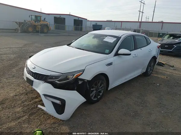 5XXGT4L31LG383856 — 2020 Kia Optima, фото 2 с аукциона IAAI, Правый бок