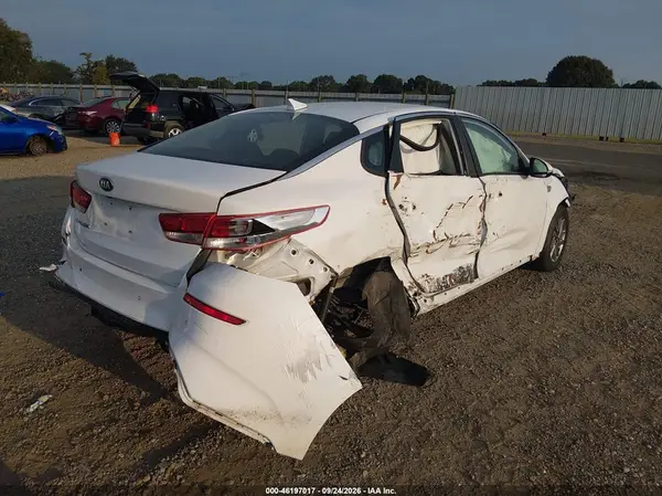 5XXGT4L31LG383856 — 2020 Kia Optima, фото 4 с аукциона IAAI, Правый бок