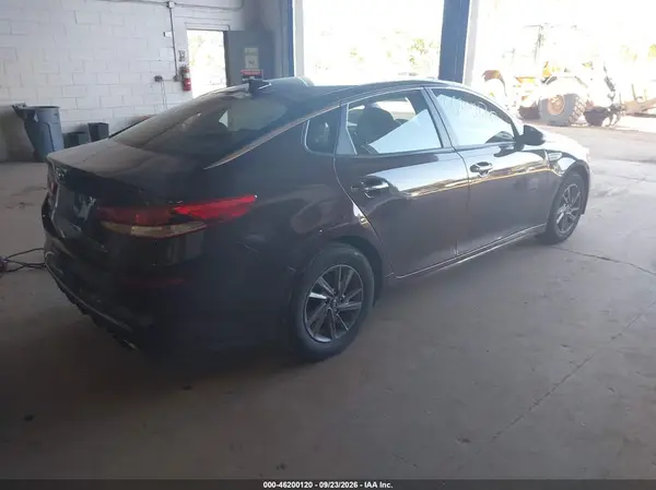 5XXGT4L3XLG439082 — 2020 Kia Optima, фото 4 с аукциона IAAI, Угон