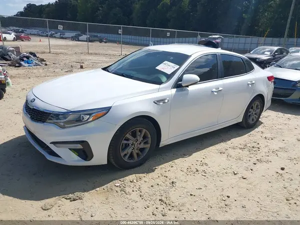 5XXGT4L37LG379259 — 2020 Kia Optima, фото 2 с аукциона IAAI, Передняя часть