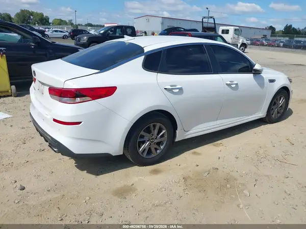 5XXGT4L37LG379259 — 2020 Kia Optima, фото 4 с аукциона IAAI, Передняя часть