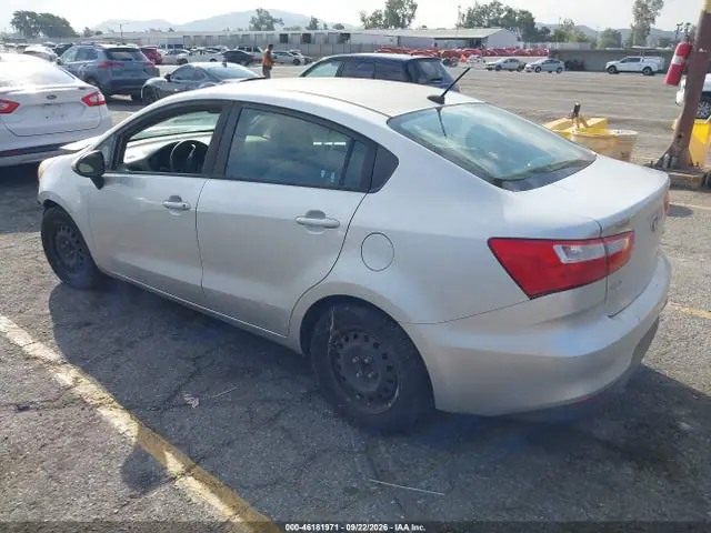 KNADM4A31H6024917 — 2017 Kia RIO LX, фото 3 с аукциона IAAI 13.10.2026, Естественный износ