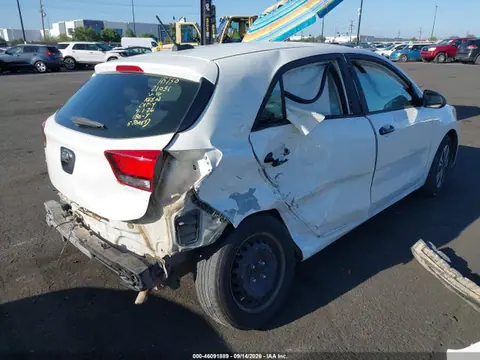 2018 KIA RIO LX VIN 3KPA25ABXJE074725 фото 4