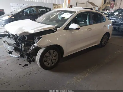 2019 KIA RIO S VIN 3KPA24AB5KE198168 фото 2