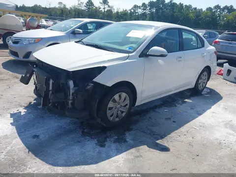 2020 KIA RIO S VIN 3KPA24AD3LE327592 фото 2