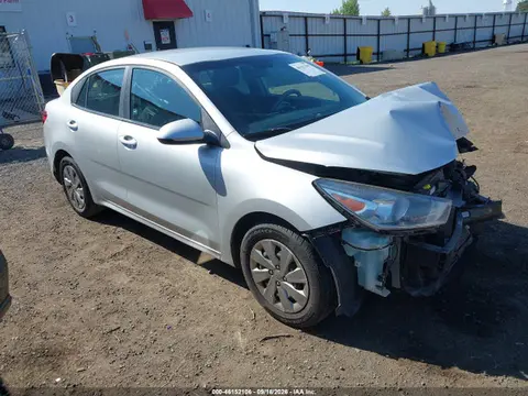 3KPA24AD2LE275114 — 2020 Kia RIO S, Передняя часть (Front End), фото до ремонта