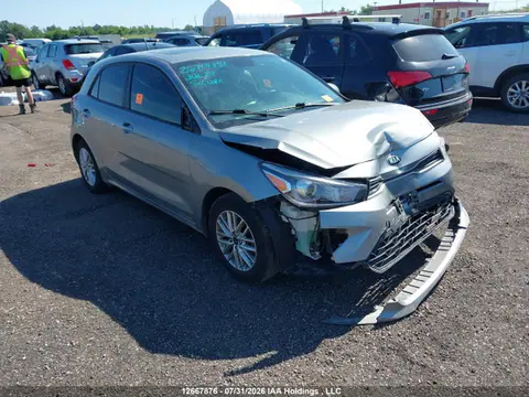 3KPA25AD2ME434298 — 2021 Kia RIO S, Передняя часть (Front), фото до ремонта