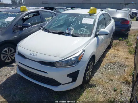 2022 KIA RIO S VIN 3KPA24AD5NE432489 фото 2