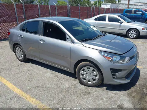 3KPA24AD0PE542451 — 2023 Kia RIO S, Правый бок (Right Side), фото до ремонта