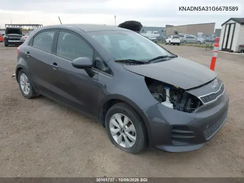 KNADN5A31G6678589 — 2016 Kia Rio, Передняя часть, фото до ремонта