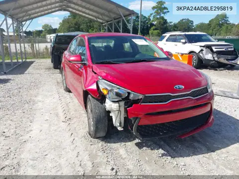 3KPA24AD8LE295819 — 2020 Kia Rio, Передняя часть, фото до ремонта
