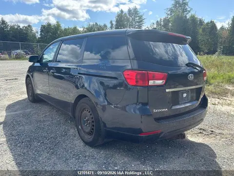 2017 KIA Sedona L VIN KNDMA5C12H6288614 фото 3
