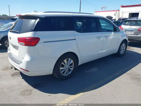 2016 KIA SEDONA LX VIN KNDMB5C13G6085890 фото 4