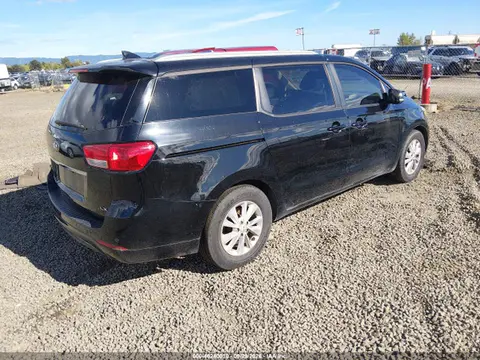 2017 KIA SEDONA LX VIN KNDMB5C18H6313948 фото 4