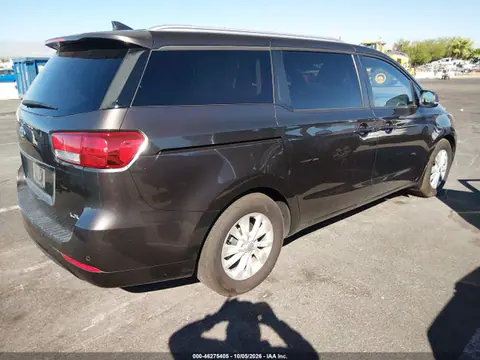 2017 KIA SEDONA LX VIN KNDMB5C13H6338899 фото 4