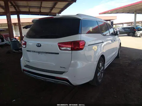 2018 KIA Sedona Sx Limited VIN KNDME5C13J6373360 фото 4