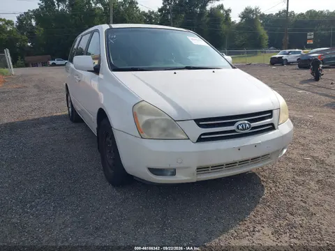 KNDMB233266051549 — 2006 Kia Sedona, Естественный износ, фото до ремонта