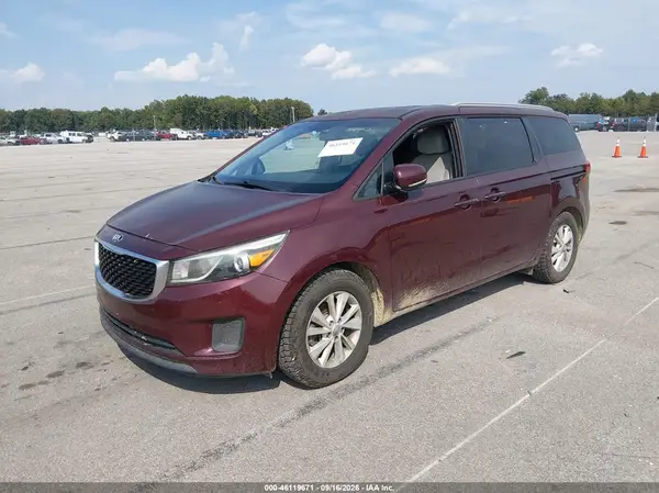 KNDMB5C11G6150915 — 2016 Kia Sedona, фото 2 с аукциона IAAI 14.10.2026, Правый бок