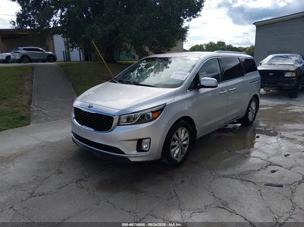 KNDMC5C19G6173632 — 2016 Kia Sedona, фото 2 с аукциона IAAI 14.10.2026, Естественный износ