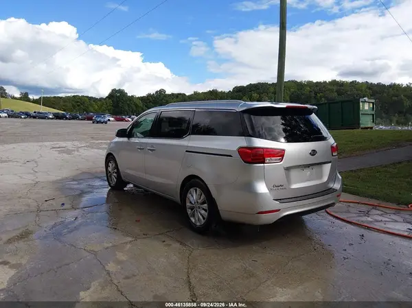 KNDMC5C19G6173632 — 2016 Kia Sedona, фото 3 с аукциона IAAI 14.10.2026, Естественный износ