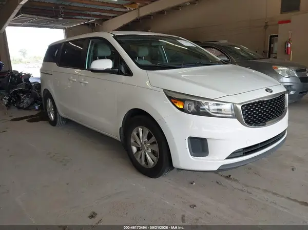KNDMA5C18G6207212 — 2016 Kia Sedona, Естественный износ (Normal Wear & Tear), фото до ремонта