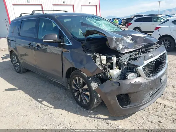KNDMC5C1XG6148173 — 2016 Kia Sedona, Передняя часть (Front End), фото до ремонта