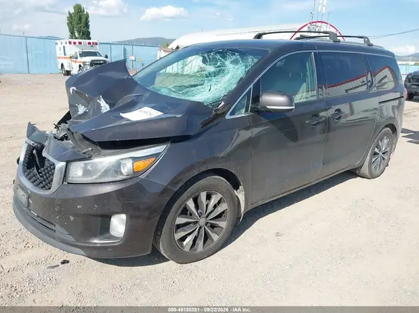 KNDMC5C1XG6148173 — 2016 Kia Sedona, фото 2 с аукциона IAAI, Передняя часть