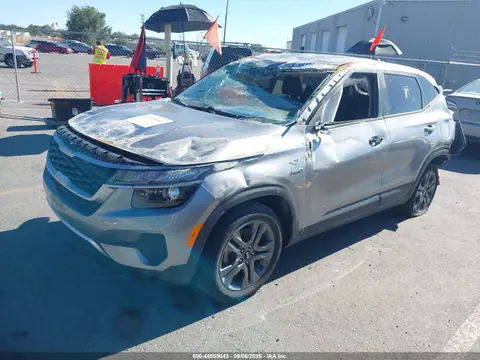 2021 KIA Seltos Lx VIN KNDEPCAA4M7045160 фото 2