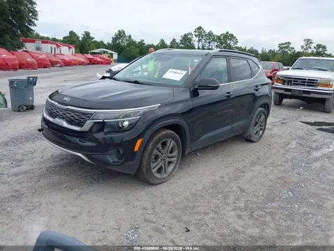 2021 KIA SELTOS S VIN KNDEU2AA6M7081077 фото 2