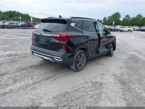 2021 KIA SELTOS S VIN KNDEU2AA6M7081077 фото 4
