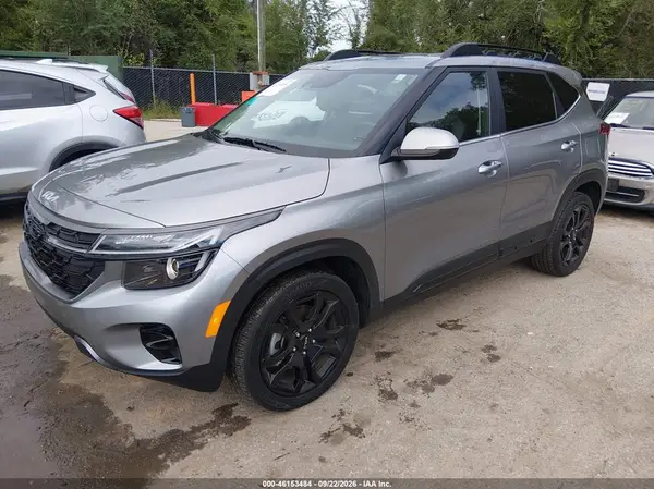 KNDEUCA72R7566883 — 2024 Kia Seltos, фото 2 с аукциона IAAI, Град