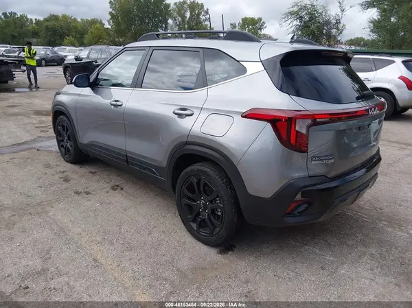KNDEUCA72R7566883 — 2024 Kia Seltos, фото 3 с аукциона IAAI, Град