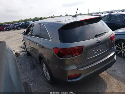 2019 KIA Sorento 2.4l L VIN 5XYPG4A30KG507083 фото 3
