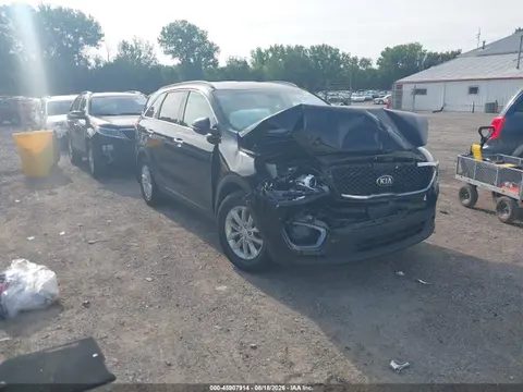 5XYPG4A36GG076188 — 2016 Kia Sorento 2.4L LX, Передняя часть (Front End), фото до ремонта
