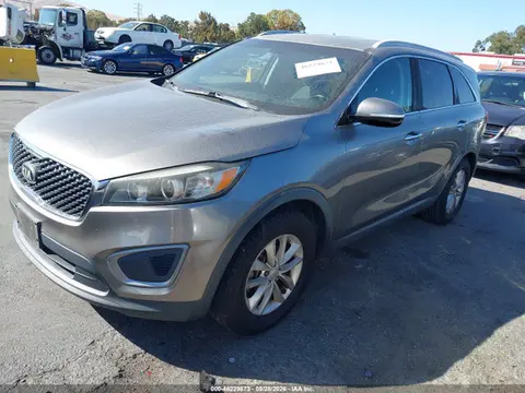 2016 KIA Sorento 2.4l Lx VIN 5XYPG4A3XGG074931 фото 2