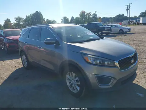 5XYPGDA3XGG042917 — 2016 Kia Sorento 2.4L LX, Естественный износ (Normal Wear & Tear), фото до ремонта