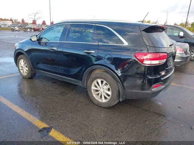 5XYPG4A35HG209170 — 2017 Kia Sorento 2.4L LX, фото 3 с аукциона IAAI 14.10.2026, Правый бок