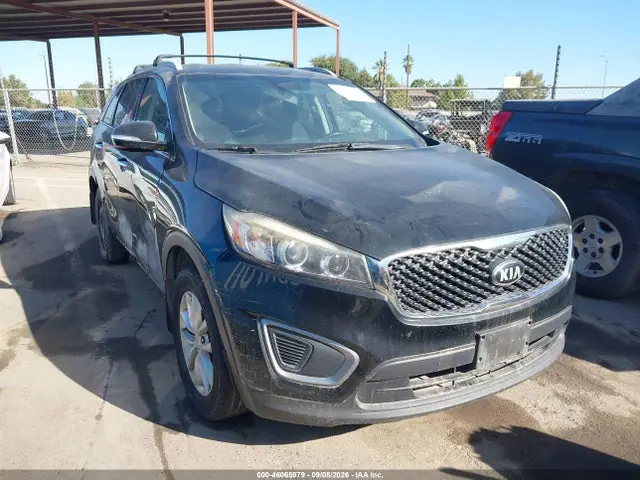 5XYPG4A35HG200923 — 2017 Kia Sorento 2.4L LX, Естественный износ (Normal Wear & Tear), фото до ремонта
