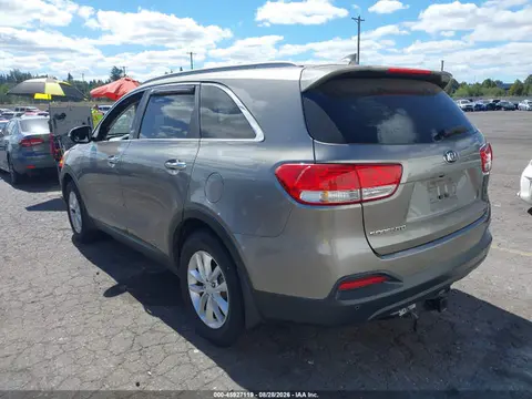 2016 KIA Sorento 3.3l Lx VIN 5XYPGDA51GG138906 фото 3