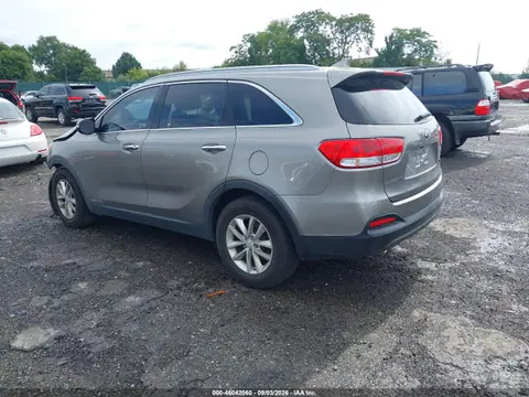 2016 KIA Sorento 3.3l Lx VIN 5XYPGDA55GG090844 фото 3