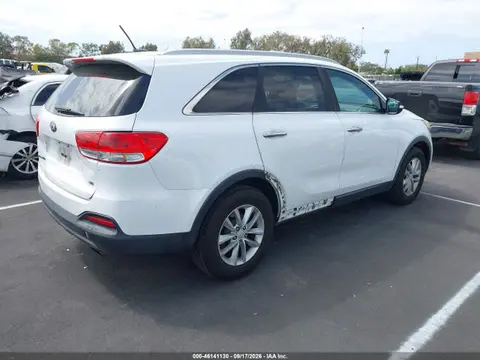 2017 KIA Sorento 3.3l Lx VIN 5XYPG4A57HG247467 фото 4