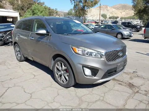 5XYPK4A59GG116828 — 2016 Kia Sorento 3.3L Sx, Естественный износ (Normal Wear & Tear), фото до ремонта