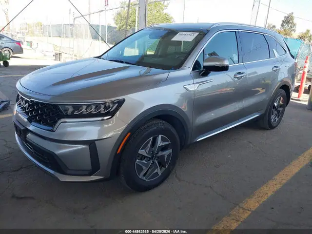 KNDRG4LG7N5092740 — 2022 Kia Sorento Hybrid S, фото 2 с аукциона IAAI 14.10.2026, Задняя часть