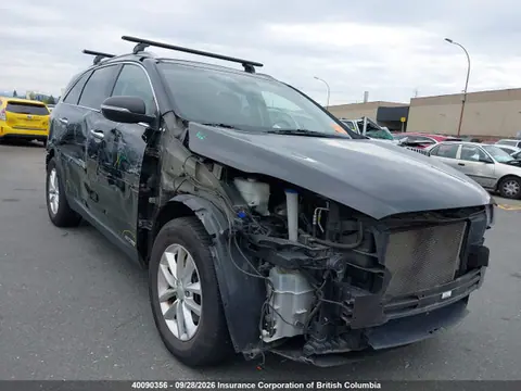 5XYPGDA55JG379066 — 2018 Kia Sorento LX/L, Правый бок (Right Side), фото до ремонта