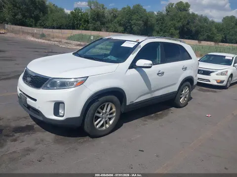 2014 KIA Sorento Lx V6 VIN 5XYKTDA74EG480872 фото 2