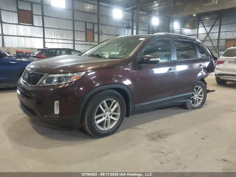2014 KIA SORENTO LX VIN 5XYKT4A76EG457397 фото 2