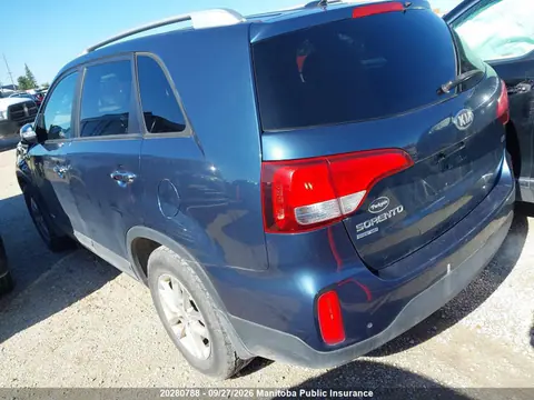 2014 KIA SORENTO LX VIN 5XYKTCA62EG491144 фото 3