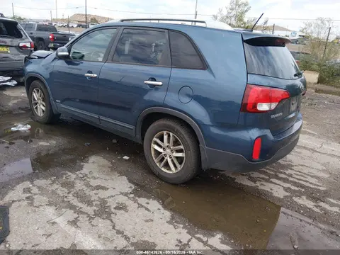2014 KIA SORENTO LX VIN 5XYKTDA68EG481854 фото 3