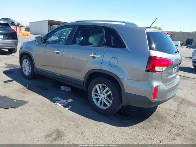 5XYKT4A69FG645730 — 2015 Kia Sorento LX, фото 3 с аукциона IAAI 14.10.2026, Правый бок